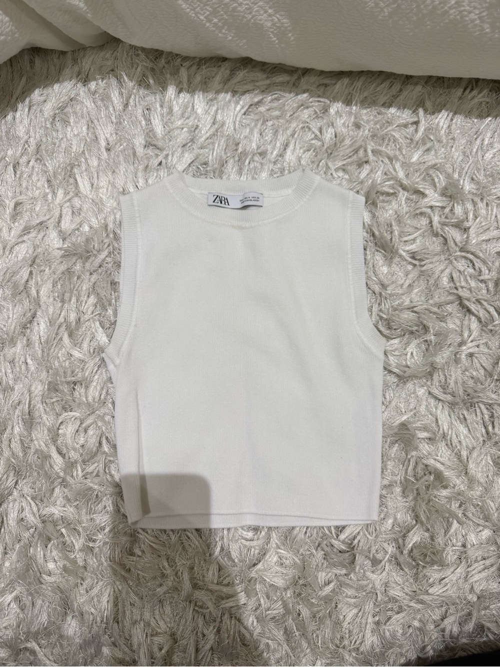 Zara White Ribbed Sleeveless Crewneck Tank